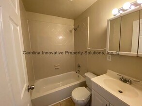 155 S Smallwood Pl in Charlotte, NC - Building Photo - Building Photo