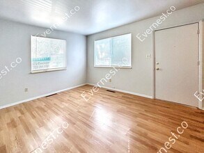 954 W Moreno Ave in Colorado Springs, CO - Building Photo - Building Photo