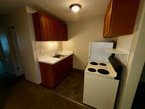 8831 Schneider Ave in Highland, IN - Building Photo - Building Photo