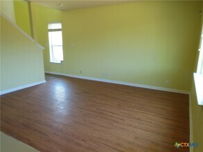 753 Great Oaks Dr in New Braunfels, TX - Building Photo - Building Photo