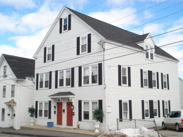 11 King St in Biddeford, ME - Foto de edificio - Building Photo