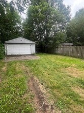 6000 Hosmer Ave in Cleveland, OH - Building Photo - Building Photo