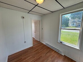 123 College Ave in Waterville, ME - Building Photo - Building Photo