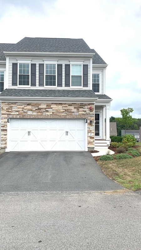 property at 7 Locust Ln