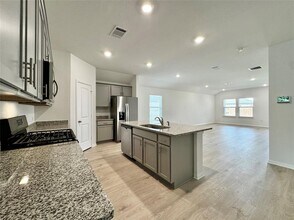 2820 Owl Head Dr in Leander, TX - Building Photo - Building Photo