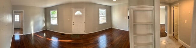 45 Lakeside Dr in Childersburg, AL - Building Photo - Building Photo