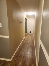 400 Crowe Dr in Euless, TX - Building Photo - Building Photo