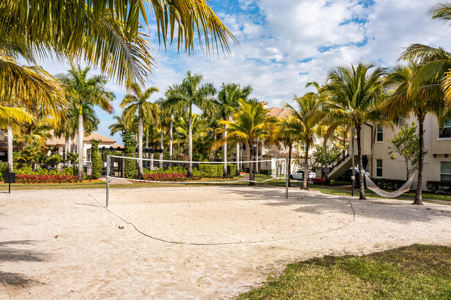 Bell Pembroke Pines in Pembroke Pines, FL - Foto de edificio - Building Photo