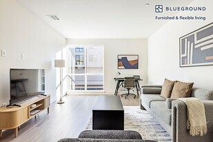 2280 W El Camino Real in Mountain View, CA - Building Photo