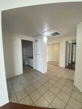 4343 Whitsett Ave in Los Angeles, CA - Building Photo - Building Photo