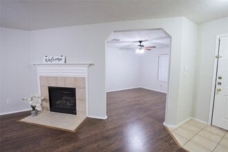 3638 Siebinthaler Ln in Houston, TX - Building Photo - Building Photo