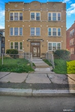 22 Harper St in Hartford, CT - Building Photo - Building Photo