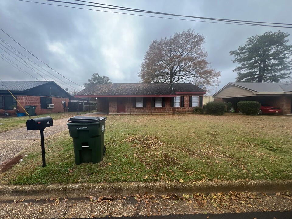 1024 42nd Ave in Tuscaloosa, AL - Building Photo