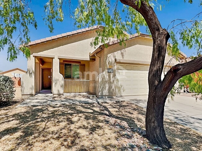 11320 Harvester in Marana, AZ - Foto de edificio - Building Photo