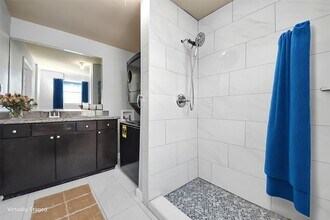 6701 Irvington Blvd in Houston, TX - Building Photo - Building Photo