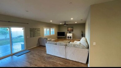 3474 Ribwort Rd in San Bernardino, CA - Foto de edificio - Building Photo