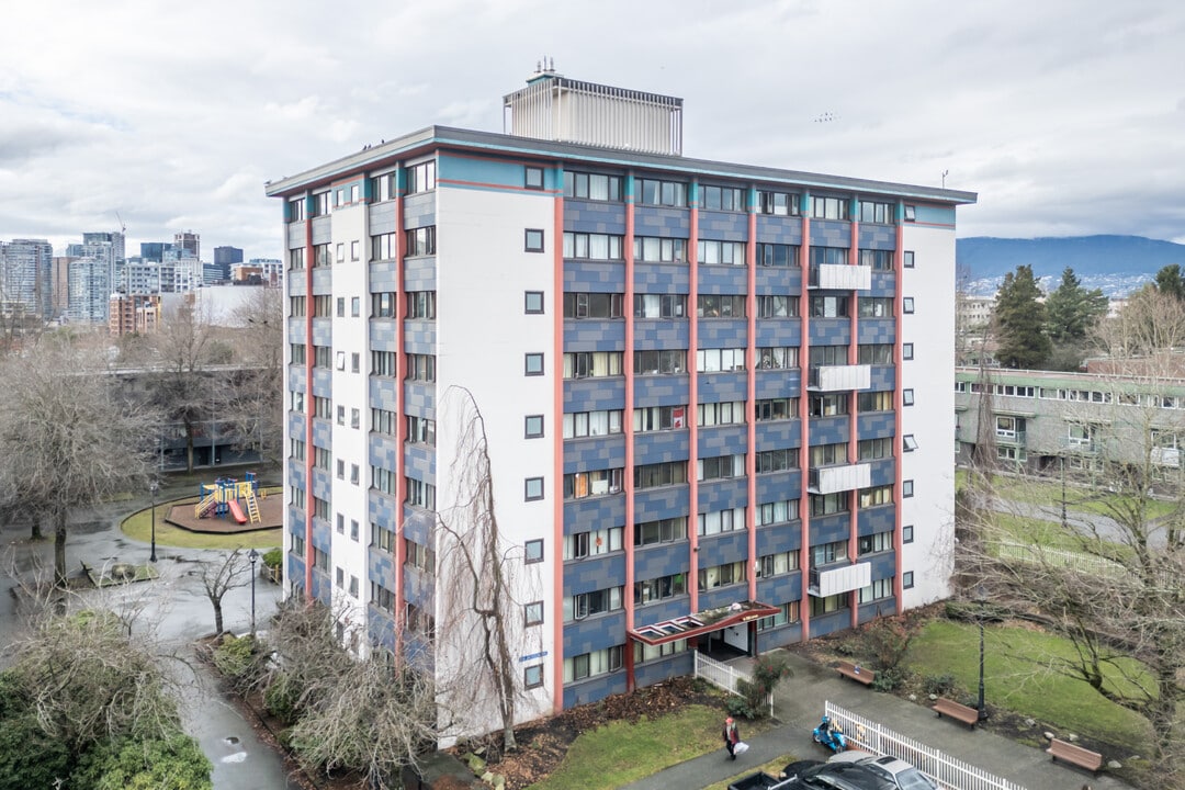 Maclean Park in Vancouver, BC - Building Photo