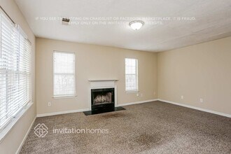 1059 Shadow Lake Dr in Lithonia, GA - Foto de edificio - Building Photo