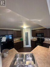 1234 S Wenige Dr in London, ON - Building Photo - Building Photo