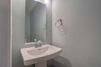 1804 Staniel Dr in Blacksburg, VA - Building Photo - Building Photo