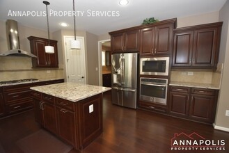402 St Martins Choice Ln in Severna Park, MD - Building Photo - Building Photo