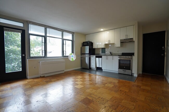 property at 125 Trapelo Rd
