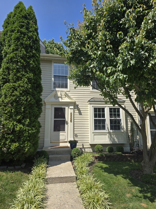 property at 5586 Talbot Ct