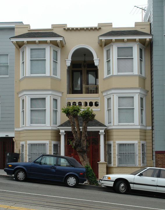 1367 Hyde St in San Francisco, CA - Foto de edificio