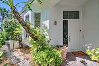 2221 NW 62nd Dr in Boca Raton, FL - Building Photo - Building Photo