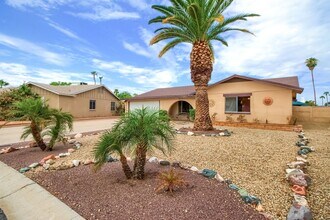 4313 W Mary Cir in Glendale, AZ - Building Photo - Building Photo