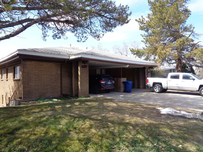 1800 S Foothill Dr, Unit 1800