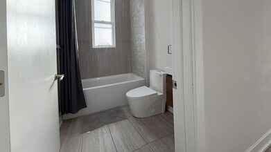 2526 N 9th St in Philadelphia, PA - Building Photo - Building Photo