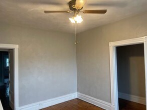 389 40th St in Pittsburgh, PA - Building Photo - Building Photo