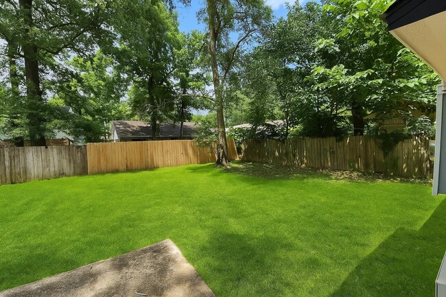 property at 3207 Glade Springs Dr