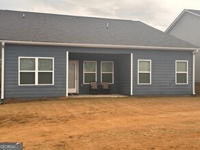 1626 Newport Dr in Bethlehem, GA - Building Photo - Building Photo