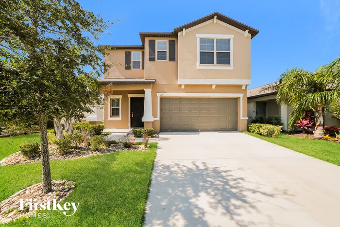 10215 Cool Waterlily Ave in Riverview, FL - Building Photo