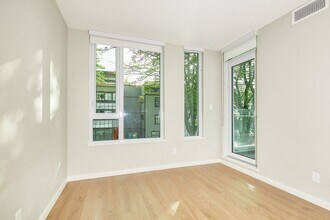 2888 Cambie St. in Vancouver, BC - Building Photo - Building Photo