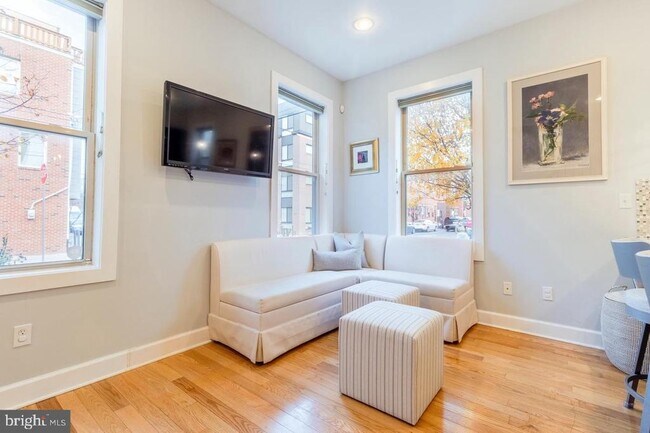 1001 S 18th St in Philadelphia, PA - Building Photo - Building Photo