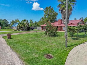 1808 New Jersey Ave in Lynn Haven, FL - Building Photo - Building Photo