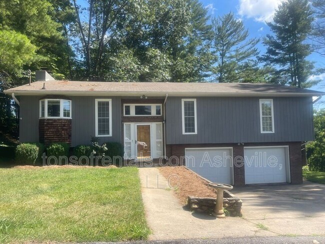 property at 7 Timberline Rd