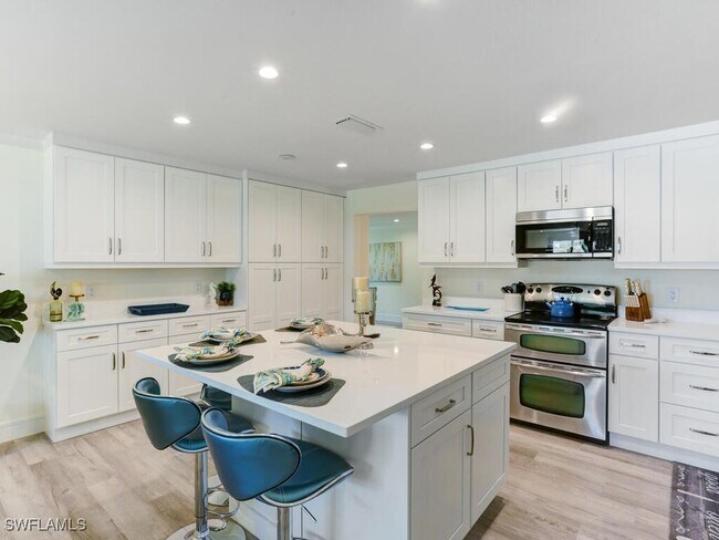 property at 1279 10th Ave N