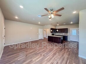 1011B Laurel Dr in Belton, TX - Building Photo - Building Photo