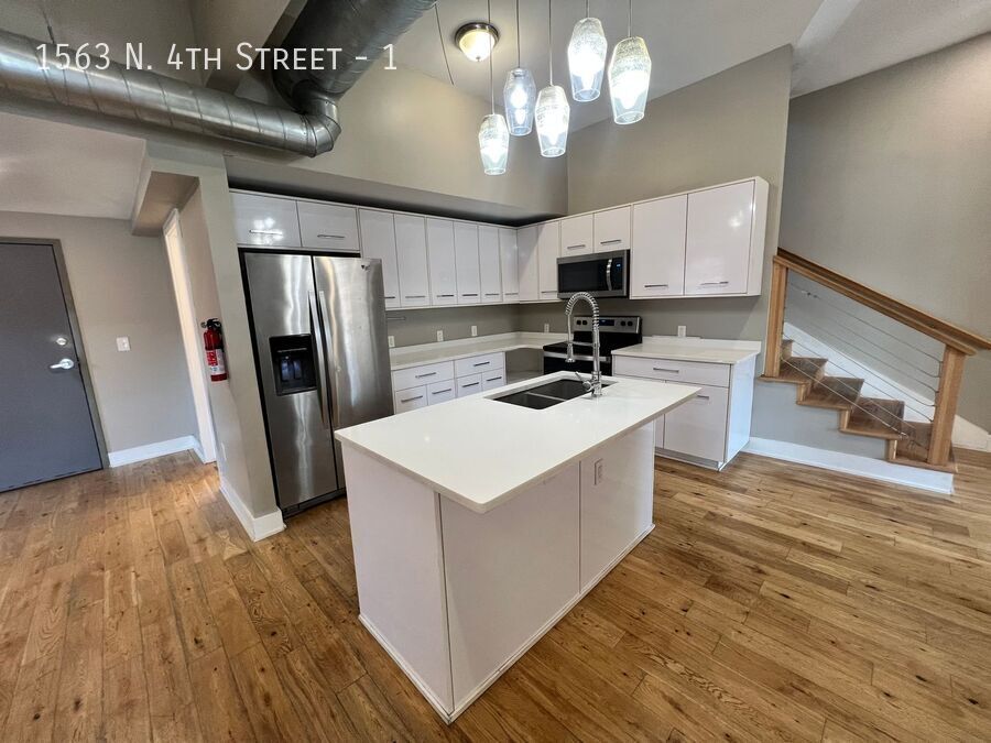 1563 N 4th St in Columbus, OH - Building Photo