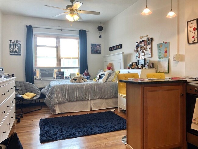 property at 8 Garrison St