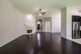 26142 White Sage Cove Ln in Spring, TX - Foto de edificio - Building Photo