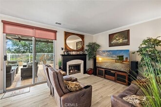 90 Mayfair in Aliso Viejo, CA - Building Photo - Building Photo