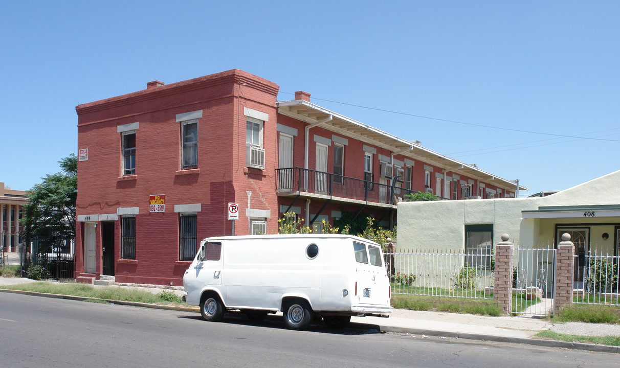 406 S Campbell St in El Paso, TX - Building Photo