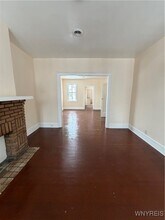291 E North St in Buffalo, NY - Building Photo - Building Photo