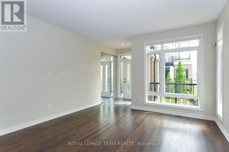 200 Pembina Private in Ottawa, ON - Building Photo - Building Photo