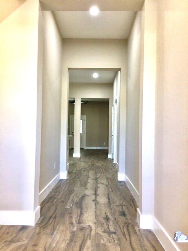 property at 2075 Briar Grove Dr